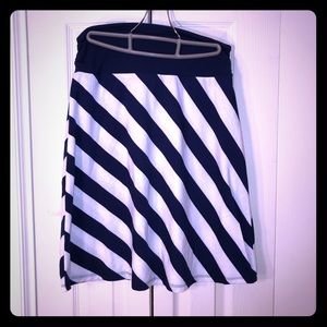 SALE!! 5/$20 - Navy striped skirt